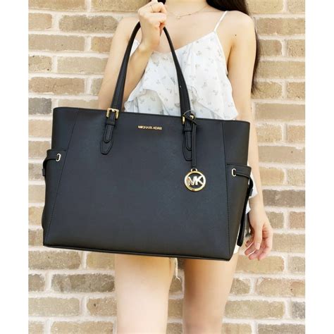 michael kors jet set large top zip tote luggage